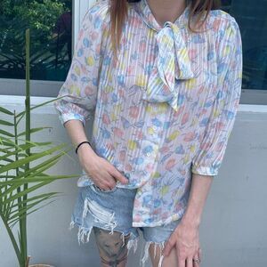 Shapely Vintage Sheer Floral Blouse